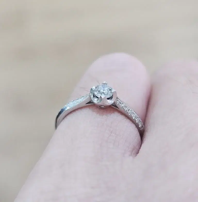 ทองคำขาว