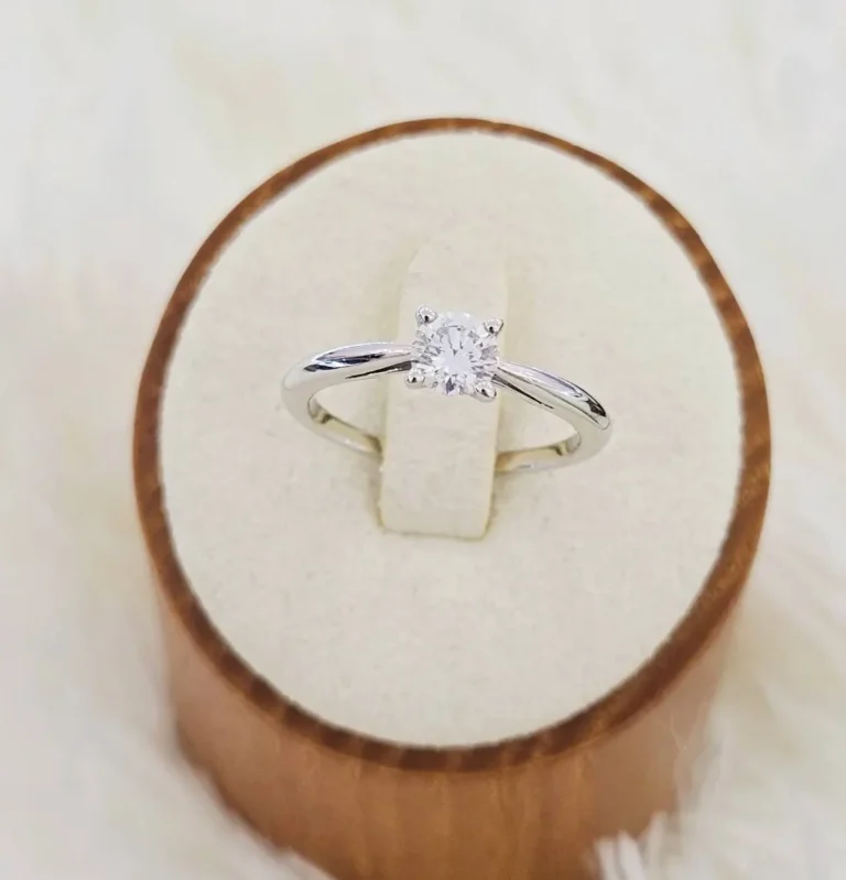 ทองคำขาว