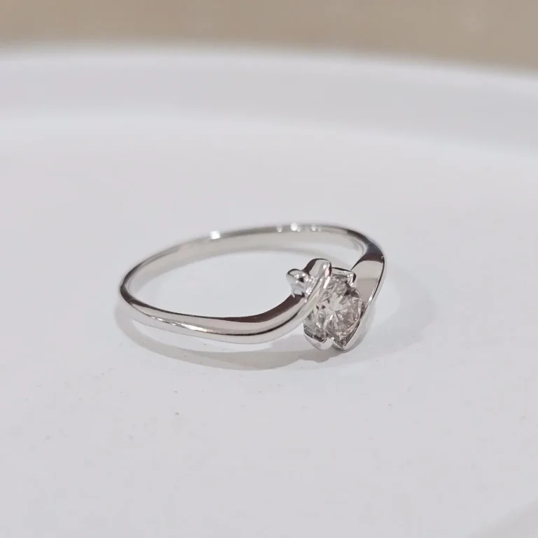 ทองคำขาว